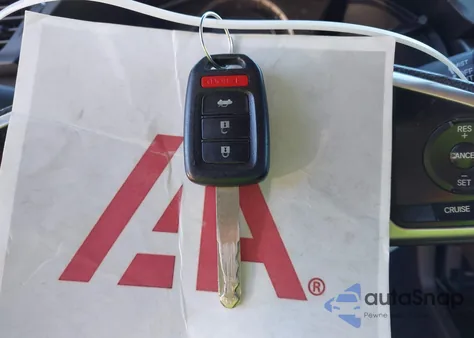 2016 Honda Civic Lx z USA, uszkodzony, nr VIN 2HGFC2F55GH558000